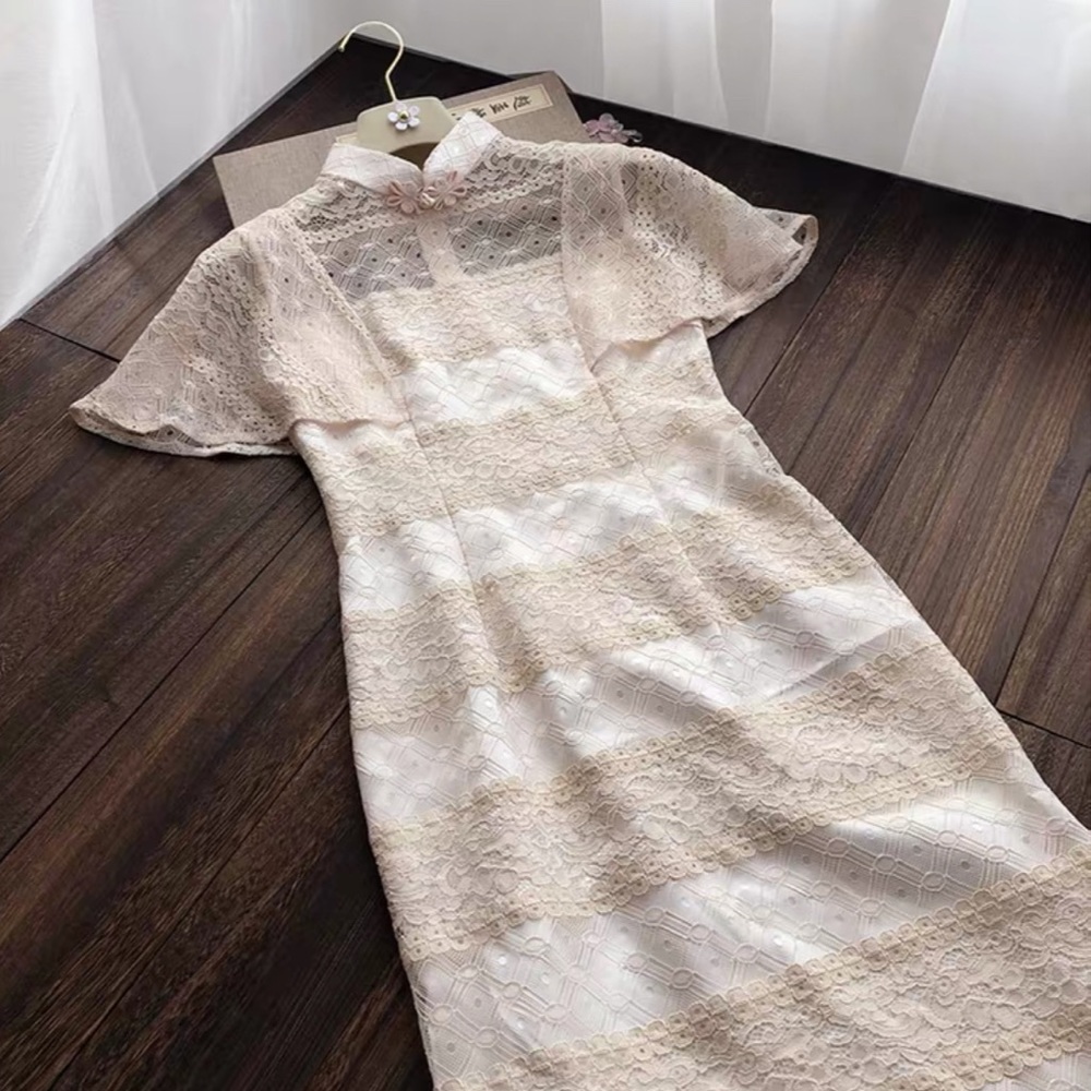 Chinese Qipao - Picture 5 of 7